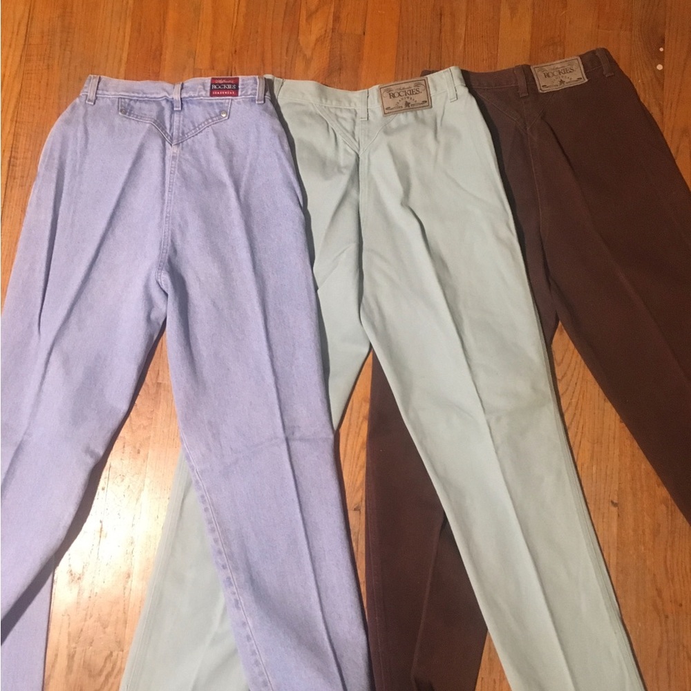 11/30 Women’s Rockie jeans.